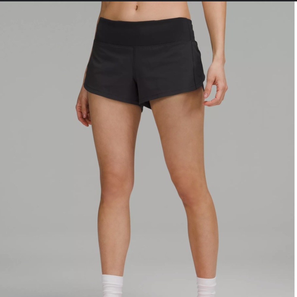 lululemon speed up shorts 2.5”🖤